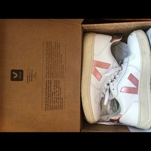 Veja Sneakers